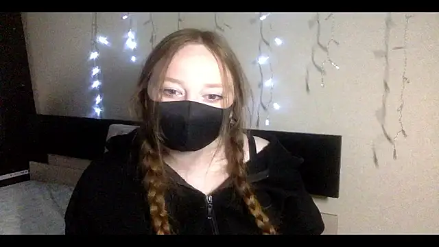 vikipink online show from 14, 9, 2025