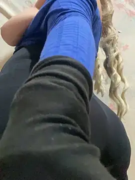 Cuckold-masters-dog online show from 13, 11, 2025