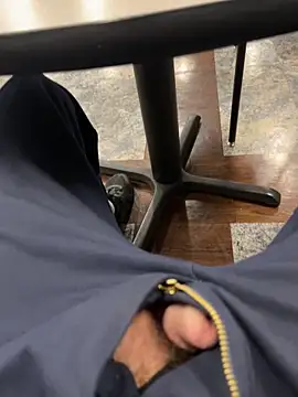 Snapshot of 66Retro99 chatting on 25, 9, 2025 66Retro99 online show from 25, 9, 2025