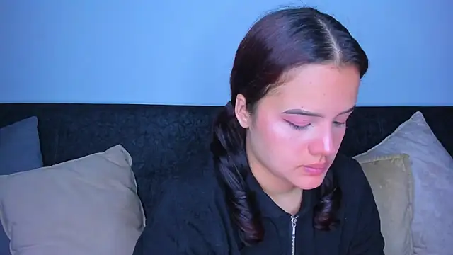 sweet lily26 online show from 14, 11, 2025