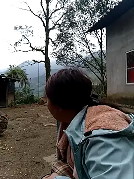 quynhkoolbae online show from 23, 11, 2025