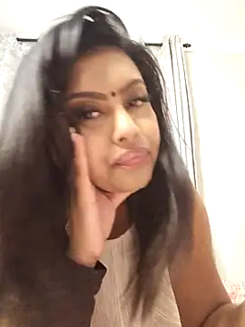 Indian GlowingMiax online show from 1, 12, 2025