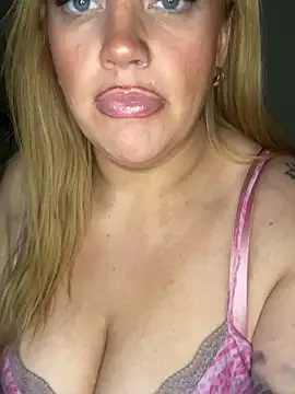 MysteriousMylaX online show from 28, 9, 2025