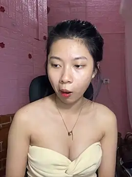 Snapshot of Phthao chatting on 27, 10, 2025 Phthao online show from 27, 10, 2025