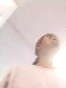 londie2 online show from 26, 11, 2025