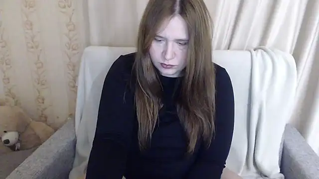 AdelinaLawson online show from 15, 12, 2024