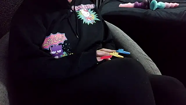 fetishslut4u online show from 15, 9, 2025