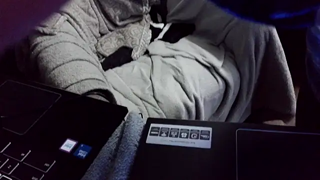 fetishslut4u online show from 11, 10, 2025