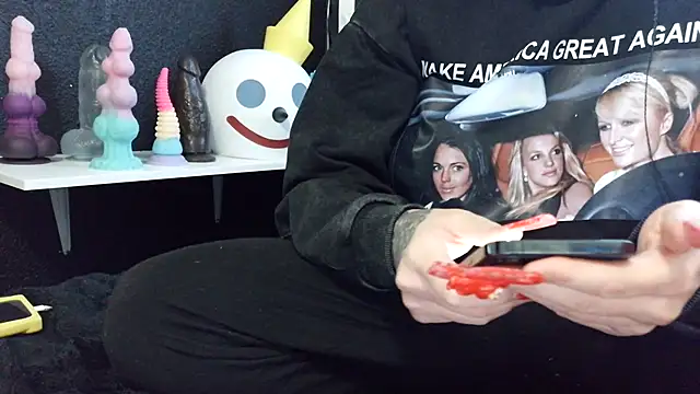 fetishslut4u online show from 23, 11, 2025