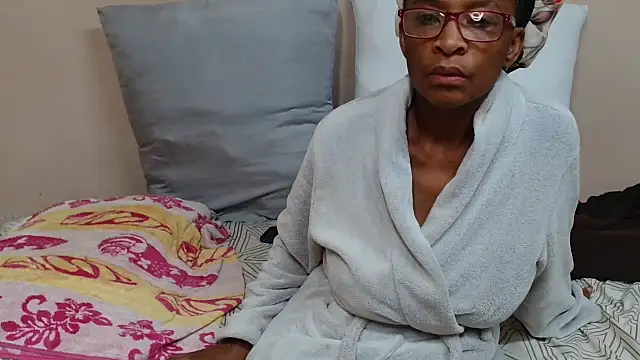 Snapshot of SugarPoppy24xxx chatting on 29, 10, 2025 SugarPoppy24xxx online show from 29, 10, 2025