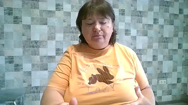 Snapshot of RipeMelon4561 chatting on 8, 10, 2025 RipeMelon4561 online show from 8, 10, 2025