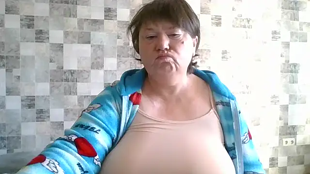 Snapshot of RipeMelon4561 chatting on 30, 10, 2025 RipeMelon4561 online show from 30, 10, 2025