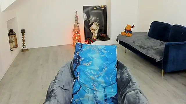 Ranya Evy online show from 17, 12, 2025