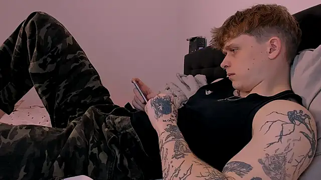 Snapshot of TalkingHead_0_ chatting on 20, 3, 2026 TalkingHead 0 online show from 20, 3, 2026