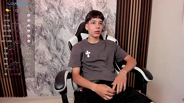 Snapshot of oblivion_deku chatting on 23, 11, 2025 oblivion deku online show from 23, 11, 2025