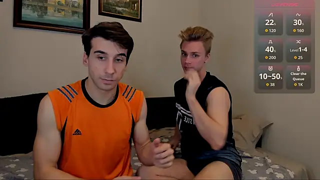 Snapshot of LawrenceMiles chatting on 4, 11, 2025 LawrenceMiles online show from 4, 11, 2025