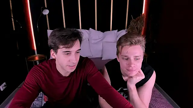 Snapshot of LawrenceMiles chatting on 10, 11, 2025 LawrenceMiles online show from 10, 11, 2025