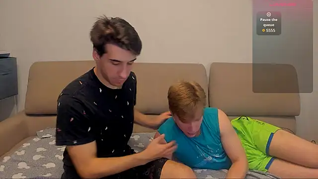 Snapshot of LawrenceMiles chatting on 12, 11, 2025 LawrenceMiles online show from 12, 11, 2025