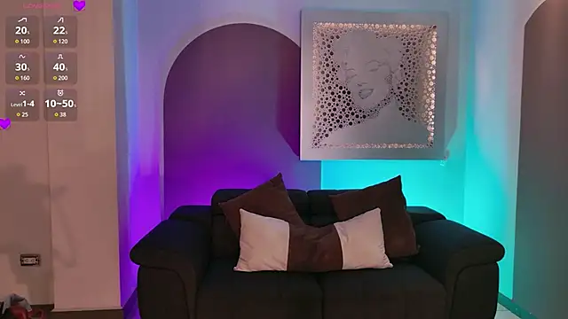 AprilRhodes  online show from 4, 10, 2025