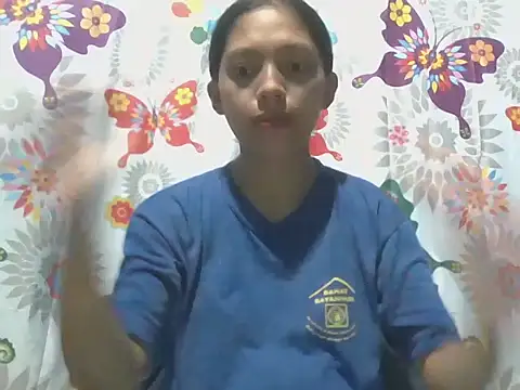 preggymom19 online show from 10, 10, 2025