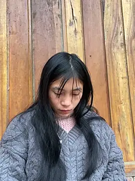 Snapshot of EmLy02 chatting on 9, 2, 2026 EmLy02 online show from 9, 2, 2026