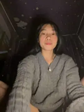 Snapshot of EmLy02 chatting on 18, 2, 2026 EmLy02 online show from 18, 2, 2026