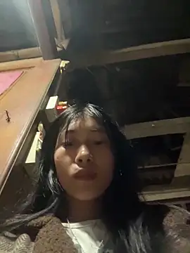 Snapshot of EmLy02 chatting on 11, 3, 2026 EmLy02 online show from 11, 3, 2026