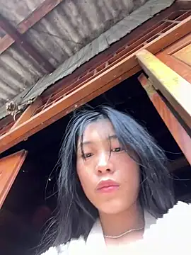 Snapshot of EmLy02 chatting on 18, 3, 2026 EmLy02 online show from 18, 3, 2026