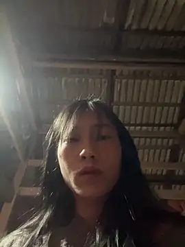 Snapshot of EmLy02 chatting on 21, 3, 2026 EmLy02 online show from 21, 3, 2026