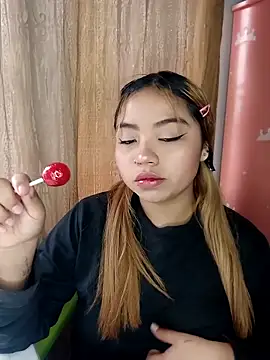 Snapshot of Emily__Hott chatting on 18, 3, 2026 Emily Hott online show from 18, 3, 2026