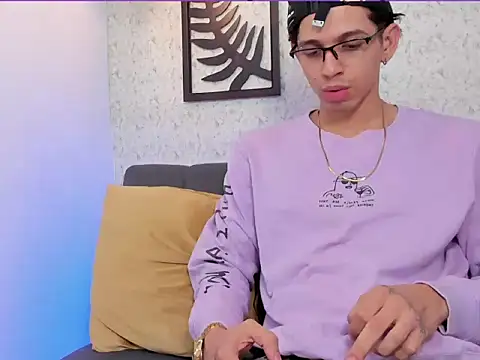 Snapshot of nicolai_drake chatting on 12, 9, 2025 nicolai drake online show from 12, 9, 2025