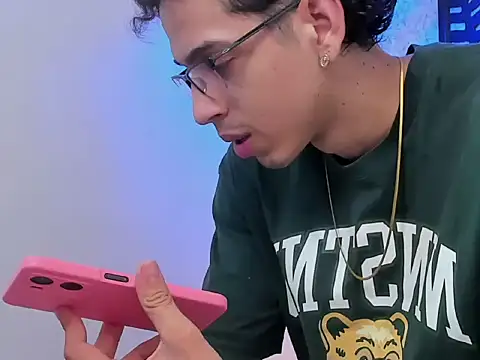 Snapshot of nicolai_drake chatting on 13, 9, 2025 nicolai drake online show from 13, 9, 2025