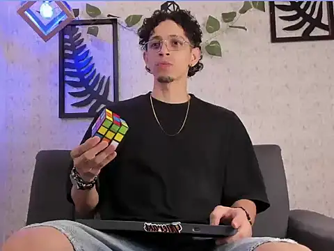 Snapshot of nicolai_drake chatting on 16, 10, 2025 nicolai drake online show from 16, 10, 2025