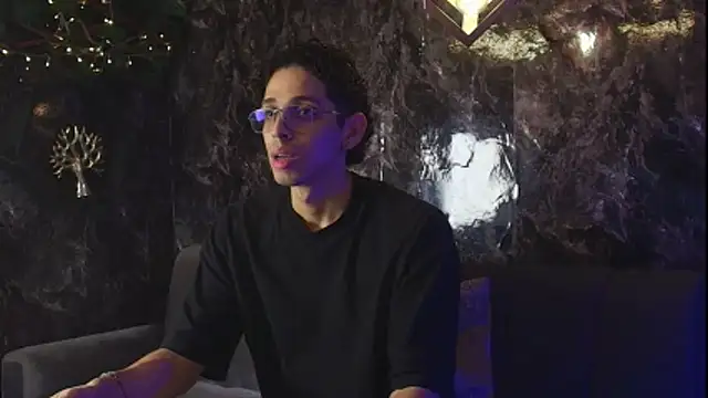 Snapshot of nicolai_drake chatting on 21, 11, 2025 nicolai drake online show from 21, 11, 2025