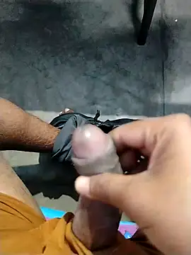 Snapshot of Jhaat_Ke_Baal_IND chatting on 9, 11, 2025 Jhaat Ke Baal IND online show from 9, 11, 2025