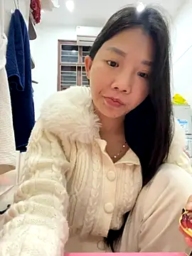 Miumieu online show from 19, 11, 2025