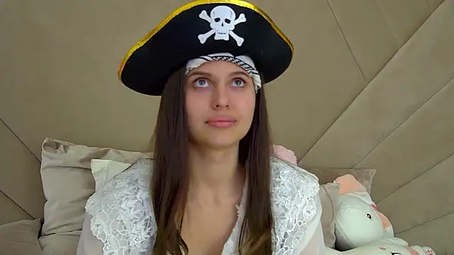 AlisaVersailles online show from 16, 10, 2025