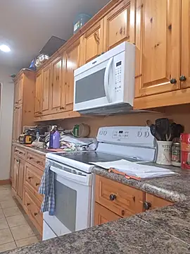 Dillybar41 online show from 8, 10, 2025