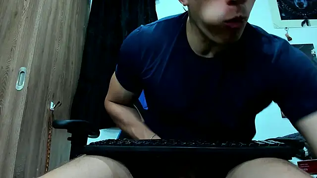 javiersexymann online show from 20, 2, 2025