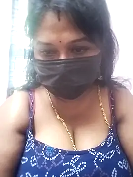 Snapshot of chaitara-reddy chatting on 29, 10, 2025 chaitara-reddy online show from 29, 10, 2025