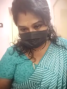 Snapshot of chaitara-reddy chatting on 21, 11, 2025 chaitara-reddy online show from 21, 11, 2025