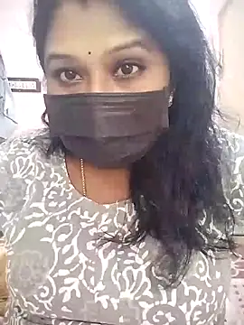 Snapshot of chaitara-reddy chatting on 15, 12, 2025 chaitara-reddy online show from 15, 12, 2025