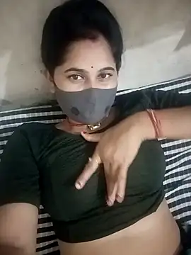 Snapshot of JULEE-740 chatting on 13, 9, 2025 JULEE-740 online show from 13, 9, 2025