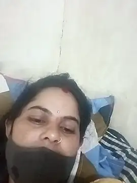 Snapshot of JULEE-740 chatting on 10, 10, 2025 JULEE-740 online show from 10, 10, 2025