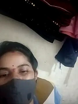 Snapshot of JULEE-740 chatting on 23, 10, 2025 JULEE-740 online show from 23, 10, 2025