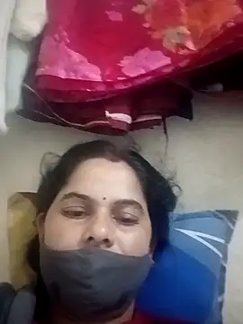 Snapshot of JULEE-740 chatting on 2, 11, 2025 JULEE-740 online show from 2, 11, 2025