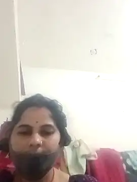 Snapshot of JULEE-740 chatting on 7, 11, 2025 JULEE-740 online show from 7, 11, 2025