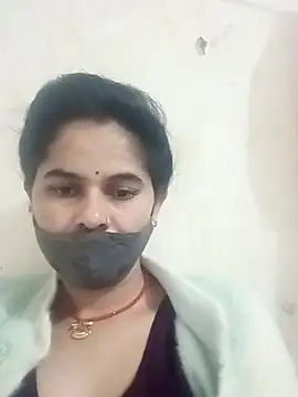 Snapshot of JULEE-740 chatting on 16, 11, 2025 JULEE-740 online show from 16, 11, 2025