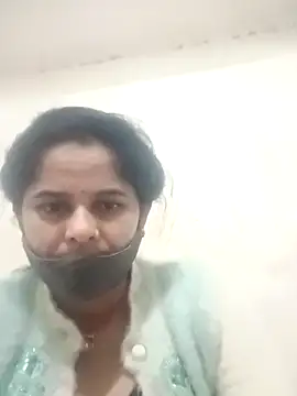 Snapshot of JULEE-740 chatting on 17, 11, 2025 JULEE-740 online show from 17, 11, 2025