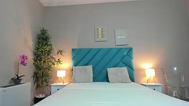 HaileyVice online show from 9, 10, 2025